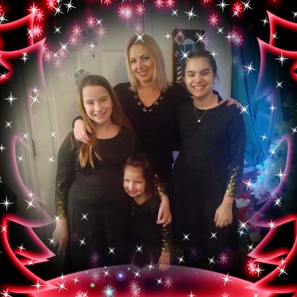 Meet your Posher, Heather - Picture 1 of 1